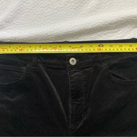 J.Jill Velvet Straight Leg hi-rise Jeans Pants - Picture 2 of 7